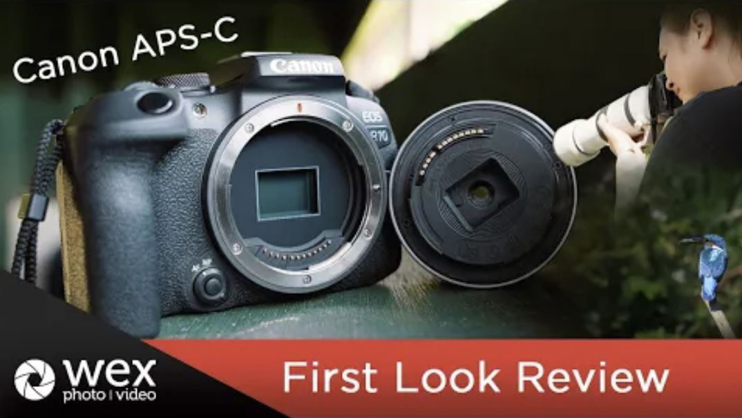 Amy has the pleasure of getting a first look at Canon's brand new entries into the APS-C market!