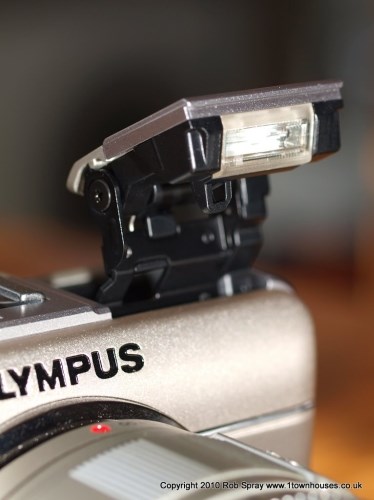 olympus-e-pl1-micro-four-thirds-camera