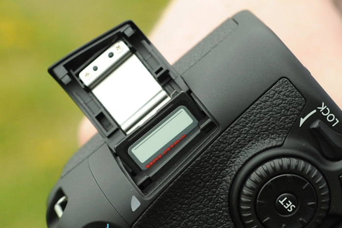 Canon EOS 70D - Card