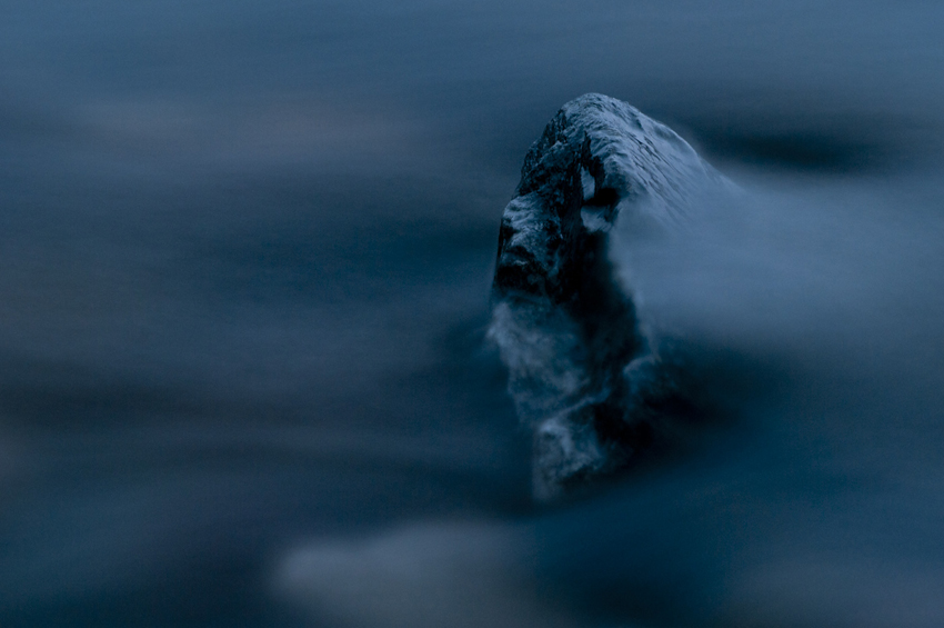 Close-up-images-of-rocks-in-fast-flowing-streams-can-also-be-fun-to-work-with.jpg