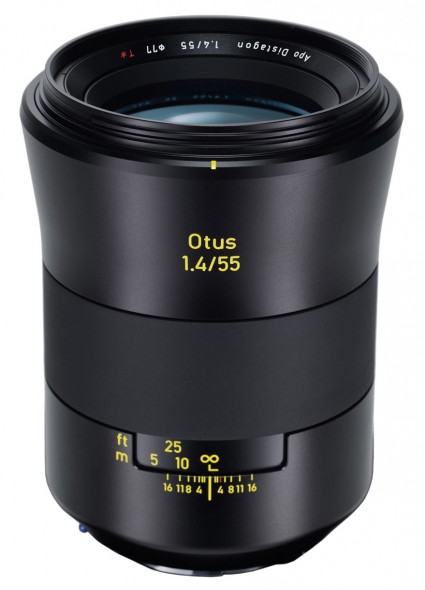 Manual focus lens