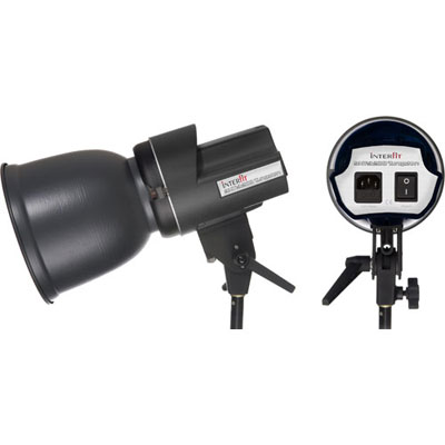 Is Flash or Continuous Light Best for Your Photography? Is Flash or Continuous Light Best for Your Photography?