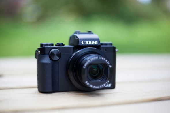 Canon boosts G-X line-up with two new premium PowerShot cameras