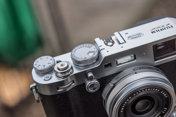 Fujifilm X100F Hands-on First Look