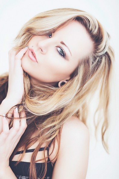 Three Spectacular One-Light Portrait Setups Three Spectacular One-Light Portrait Setups