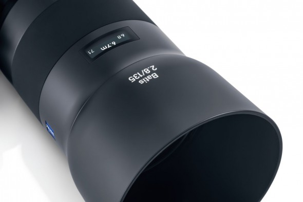 Zeiss’s range of lenses for Sony’s flagship Alpha 7 system gets a new addition in the form of this portrait-optimised optic