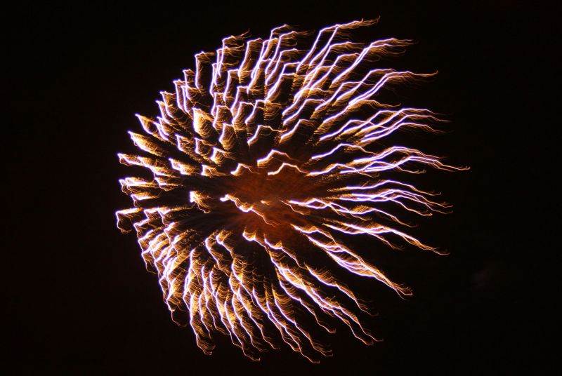 How to photograph fireworks