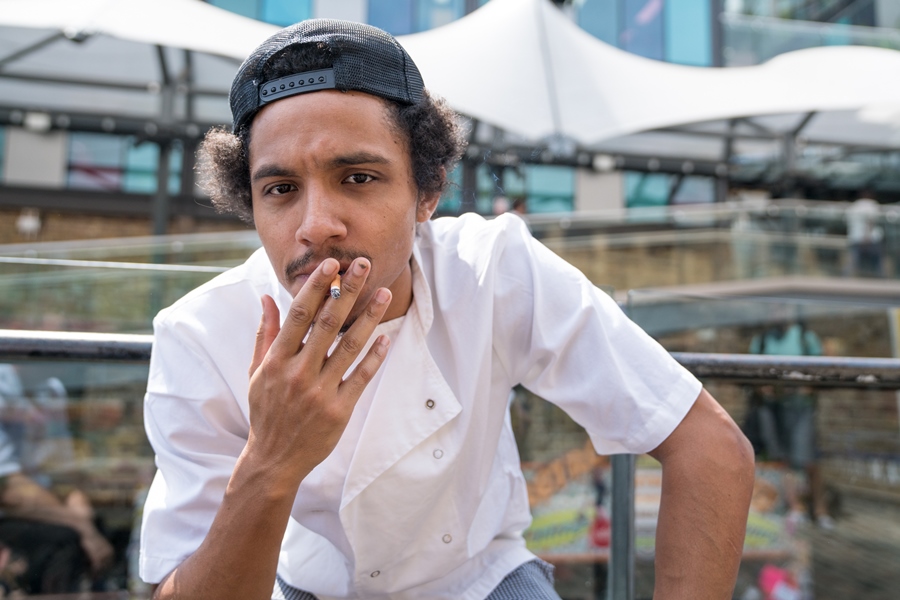 What I Learned Shooting 30 Street Portraits of Strangers in Two Hours What I Learned Shooting 30 Street Portraits of Strangers in Two Hours