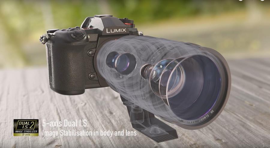 Can’t choose between the LUMIX G9 or GH5? Panasonic’s CSC heavyweights go head-to-head