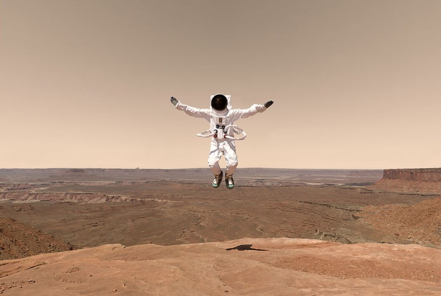 Sony ambassador Julien Mauve’s latest project, Greetings from Mars, uses a series of images to tell a story 