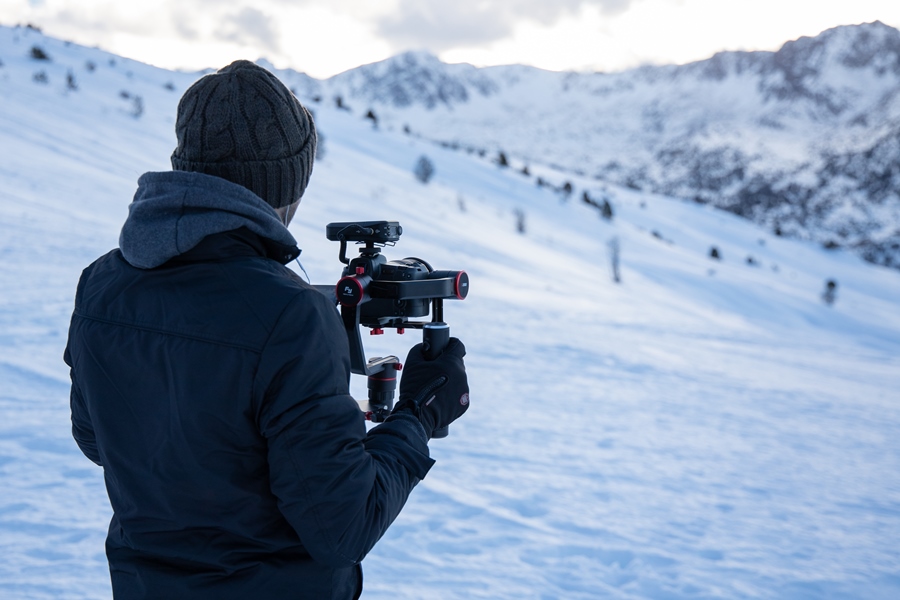 Filming with the Canon EOS R | Mountain Field Test 