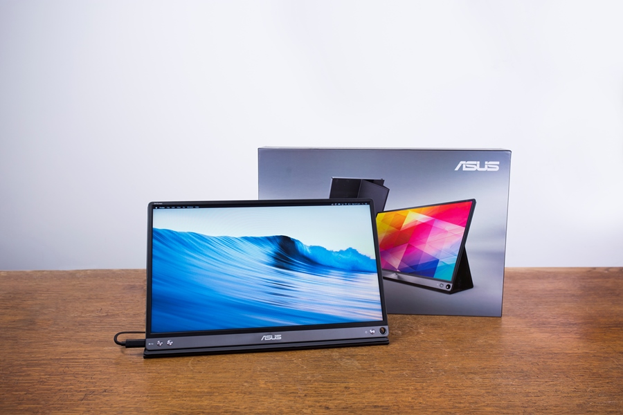 ASUS ZenScreen MB16AC portable USB monitor review