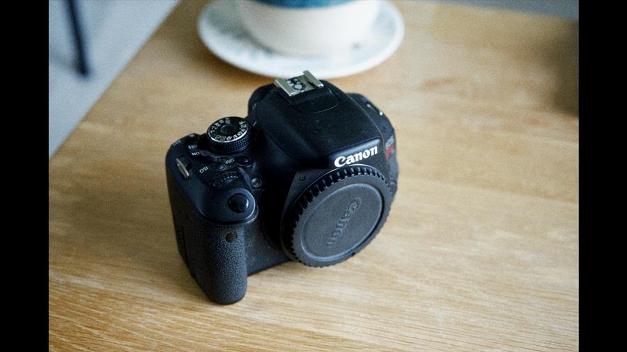 DSLR filmmaking essentials with DSLRguide’s Simon Cade DSLR filmmaking essentials with DSLRguide’s Simon Cade