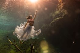 Under the Surface | Underwater Photography with Lexi Laine
