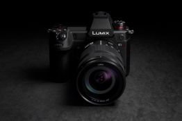 Panasonic reveals LUMIX S1H and lifts the lid on major S1 firmware update