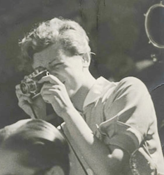  Gerda Taro, photographer unknown.y<