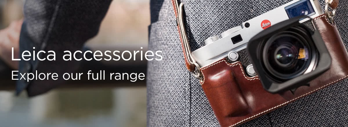 Leica bags, pouches and flashgun, accessories