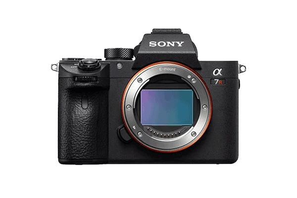 Upgrade to the Sony A7R IIIa and get £300 trade-in bonus