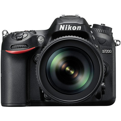 Used Nikon D7200 Digital SLR Camera with 18-105mm Lens