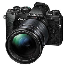 Olympus OM-D E-M5 Mark III with 12-200mm Lens