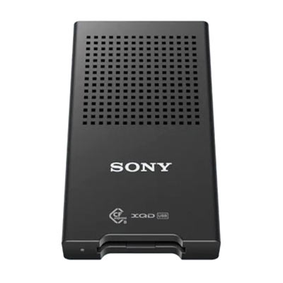 Image of Sony CFexpress Type B / XQD Memory Card Reader