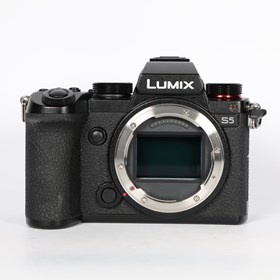 USED Panasonic Lumix S5 Digital Camera Body