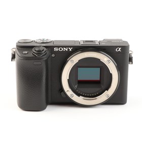 USED Sony A6400 Digital Camera Body