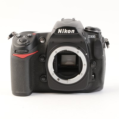USED Nikon D300 Digital SLR Camera Body