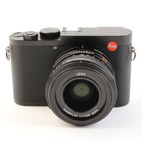USED Leica Q2 Digital Camera