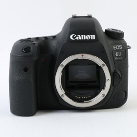 USED Canon EOS 6D Mark II Digital SLR Camera Body