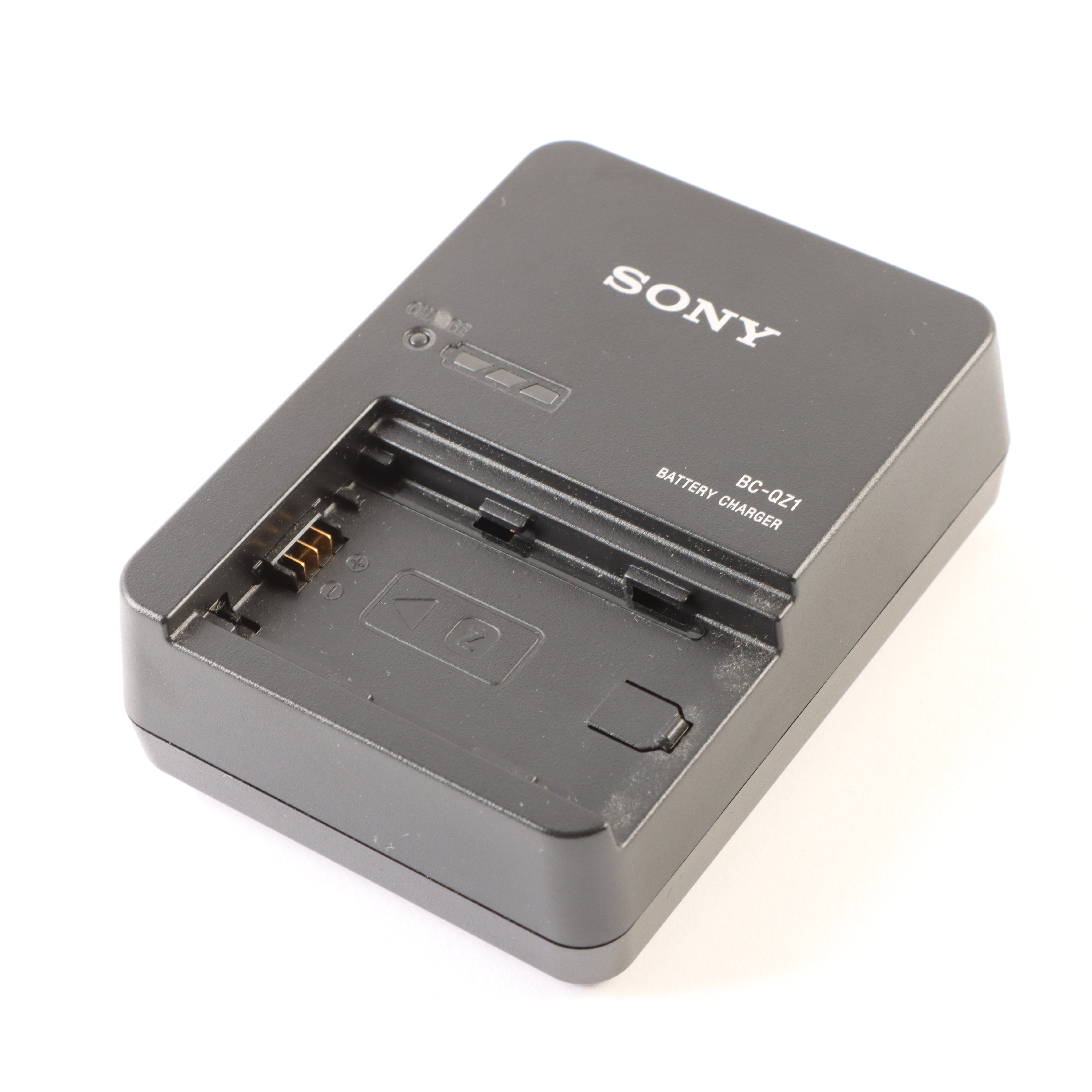 USED Sony BC QZ1 Battery Charger for the NP-FZ100