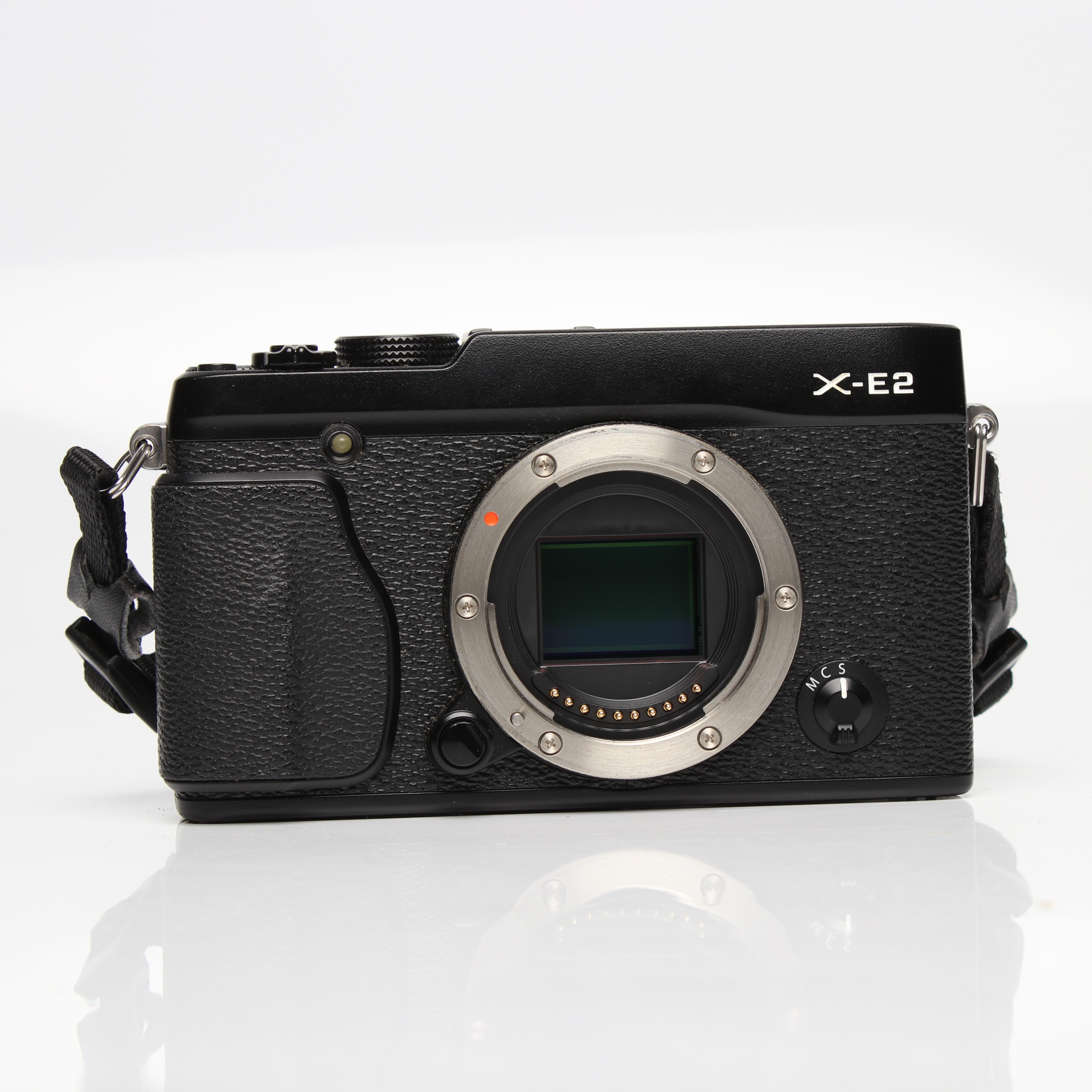 USED Fujifilm X-E2 Digital Camera Body - Black