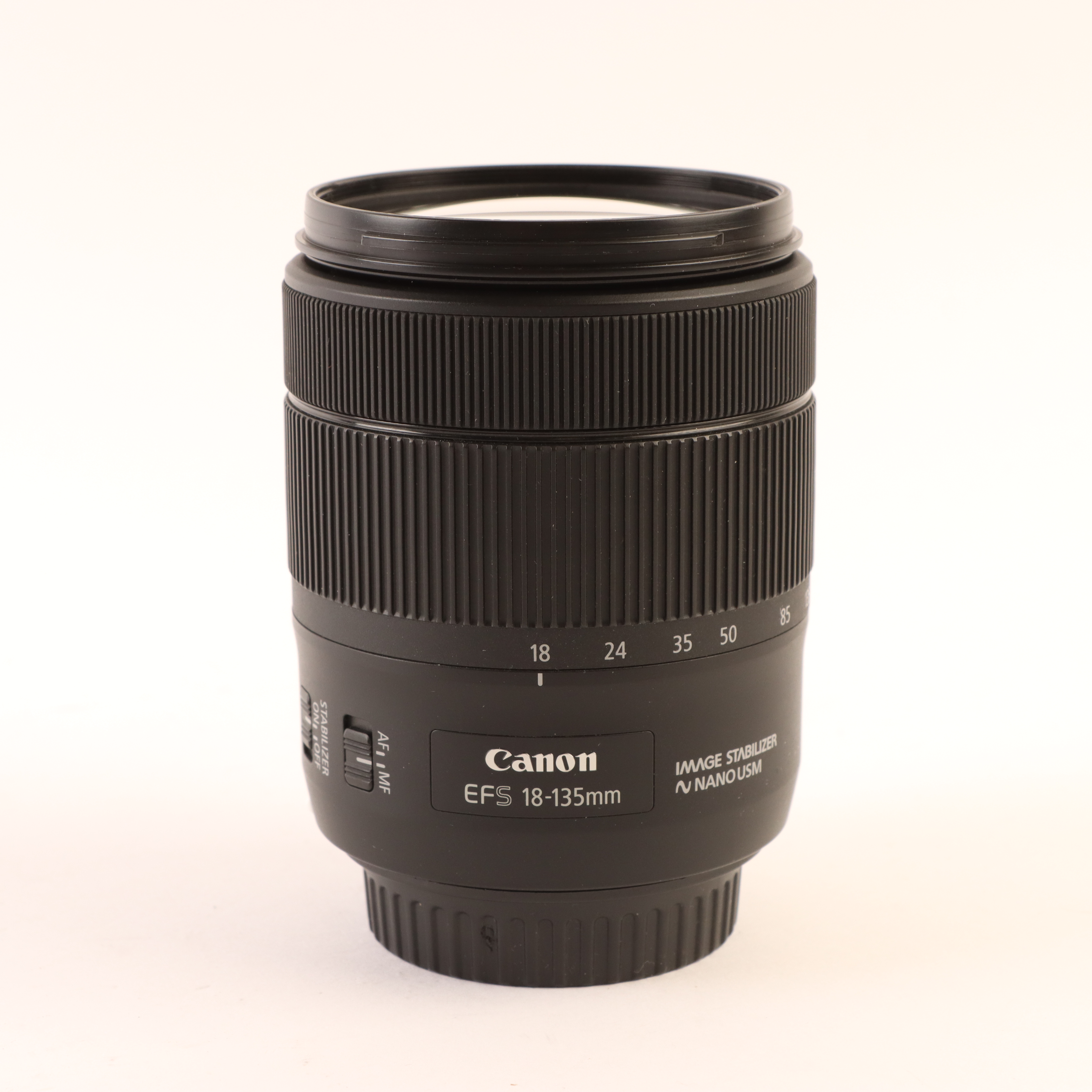 USED Canon EF-S 18-135mm f3.5-5.6 IS Nano USM Lens