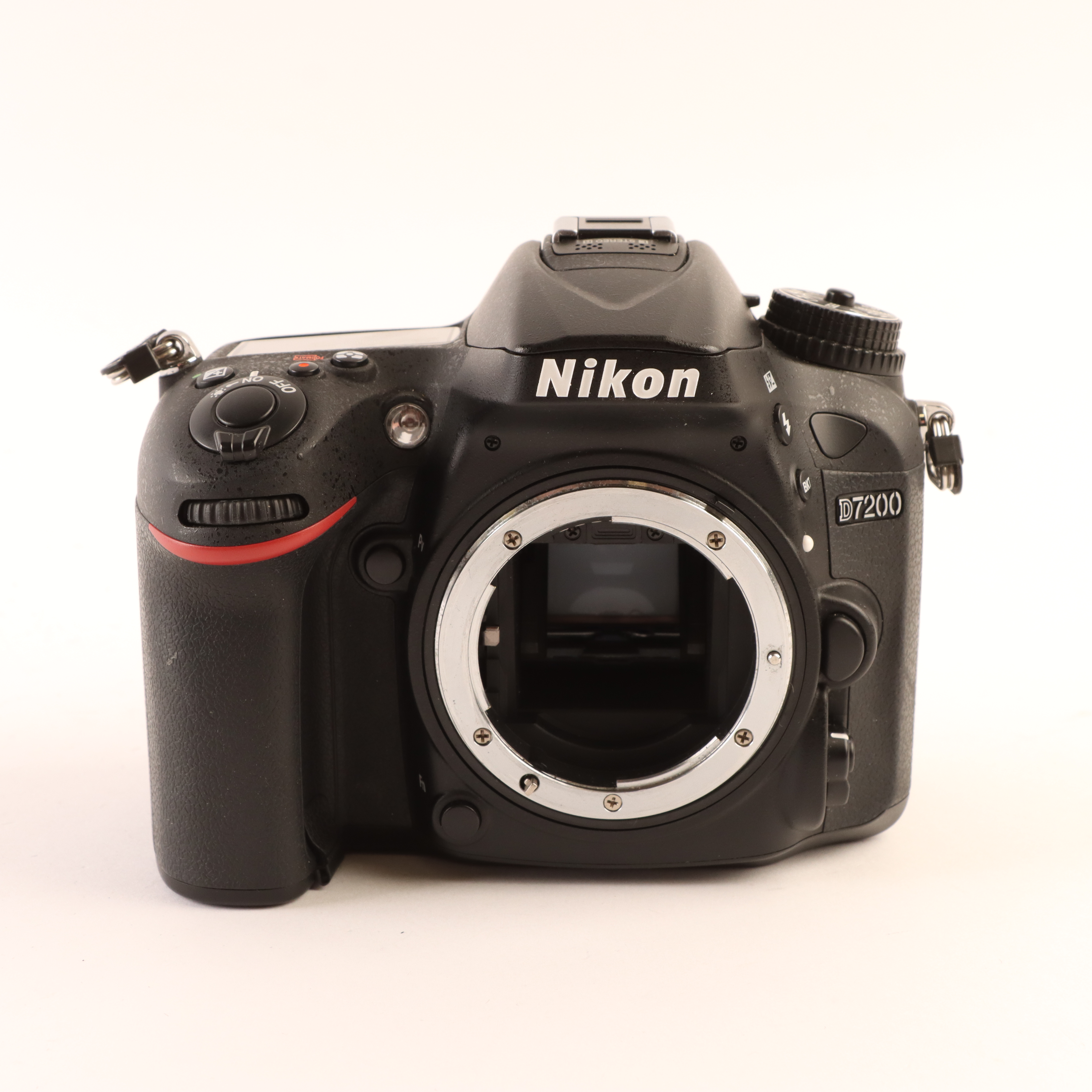 USED Nikon D7200 Digital SLR Camera Body