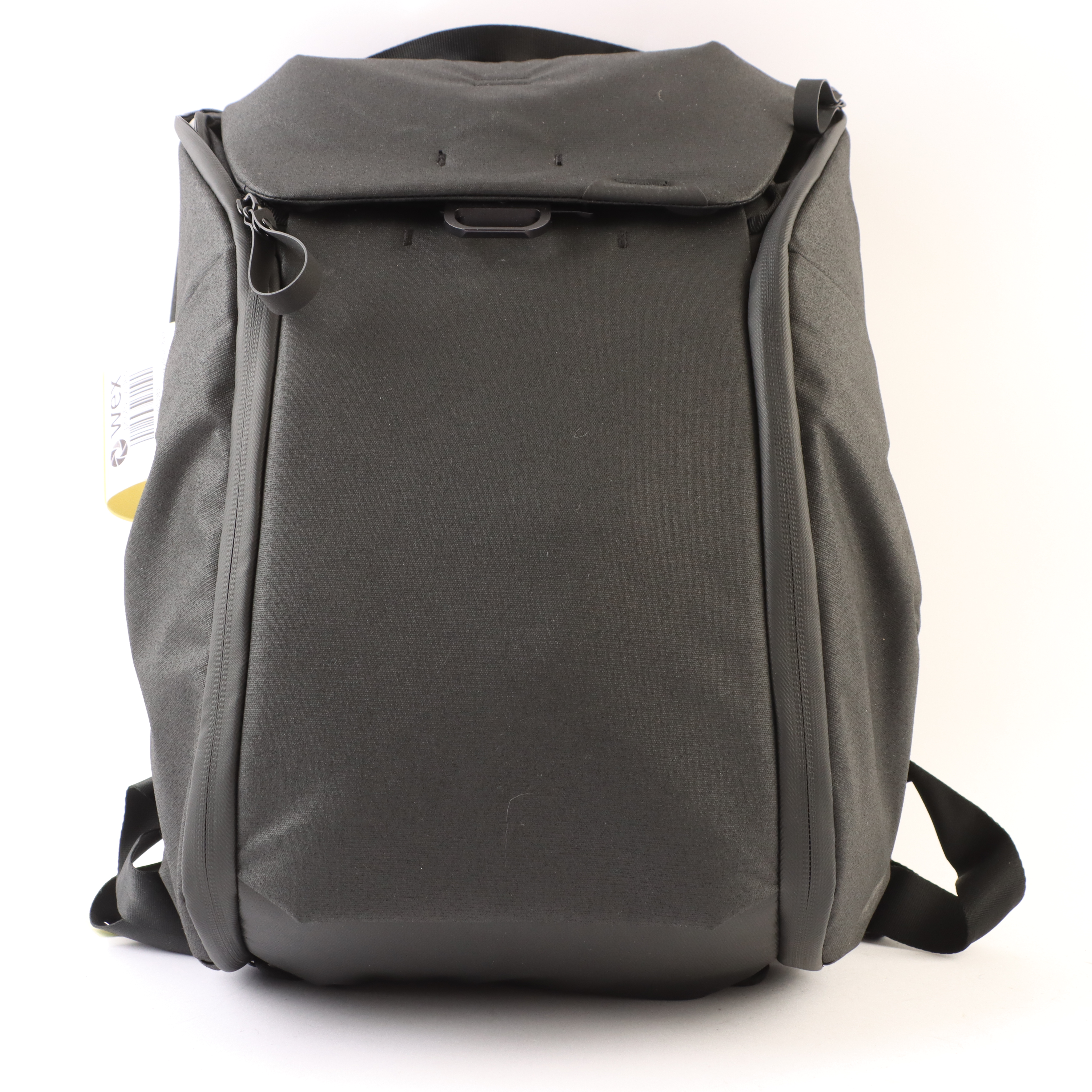 USED Peak Design Everyday Backpack 20L v2 - Black
