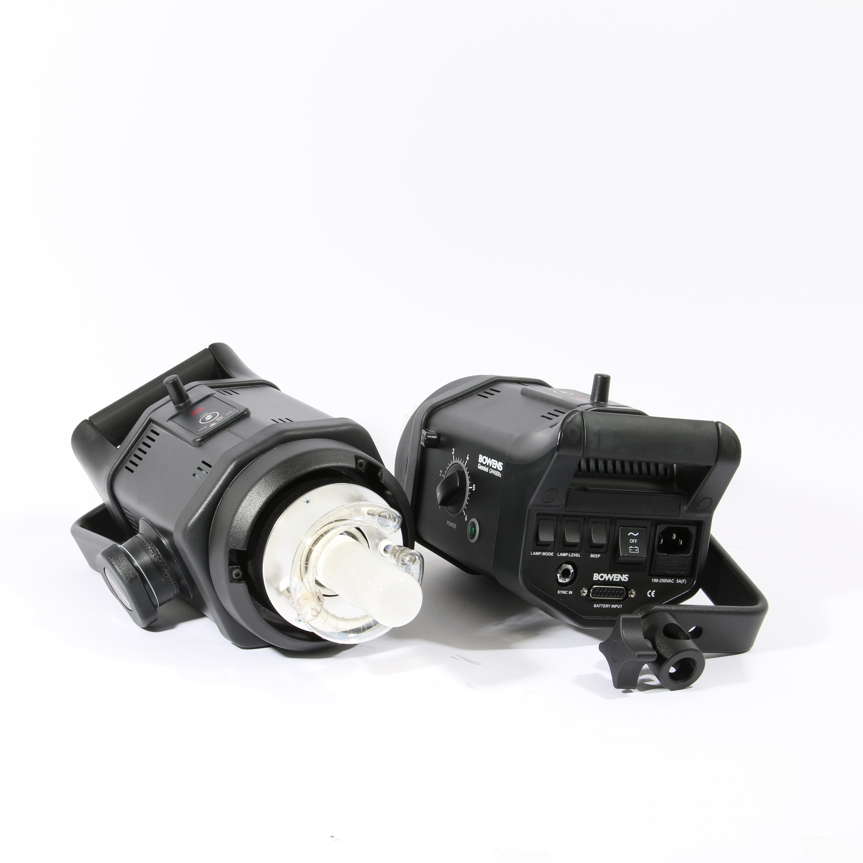 USED Bowens Gemini 400Rx Twin Head Umbrella Kit