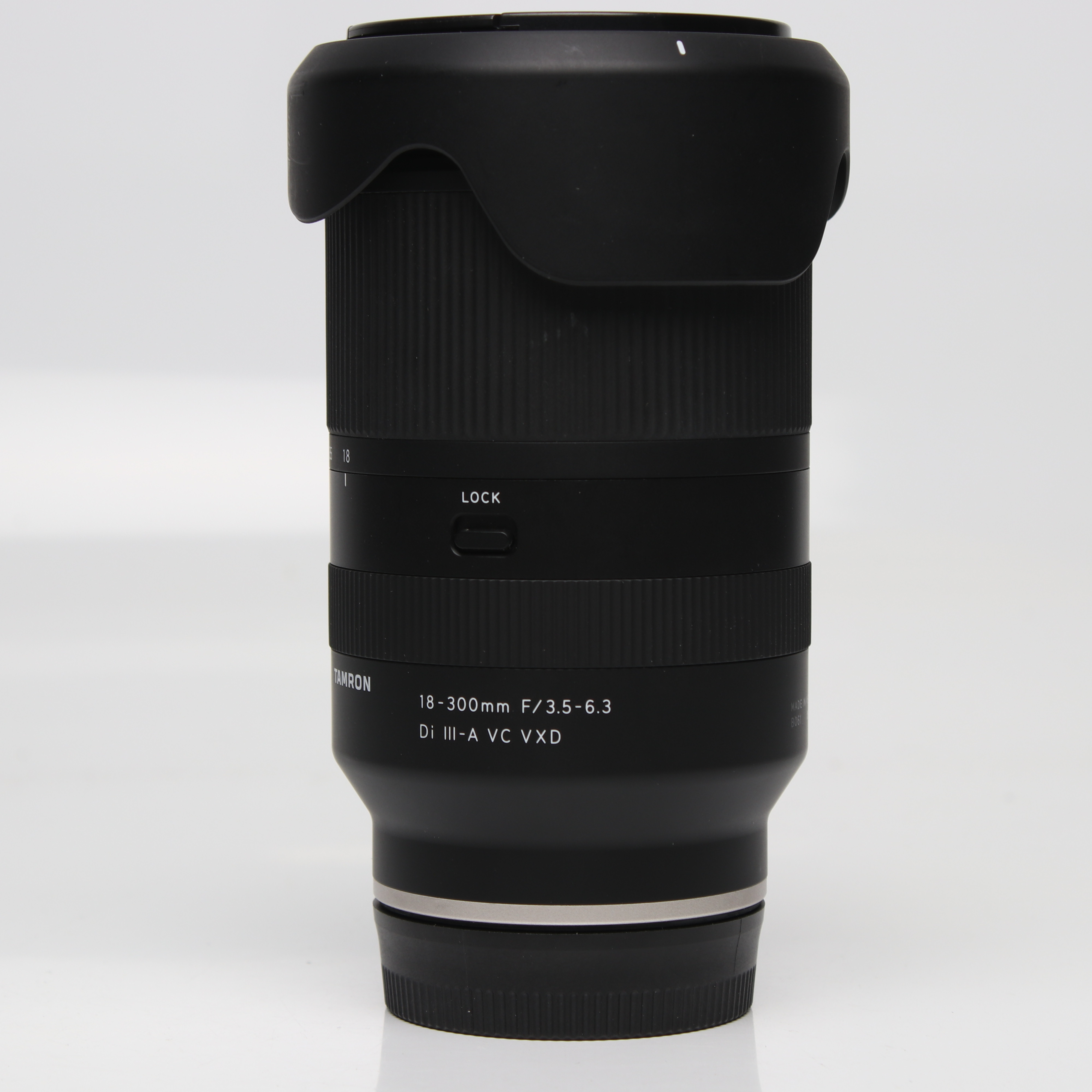 USED Tamron 18-300mm f3.5-6.3 Di III-A VC VXD  Lens for Sony E