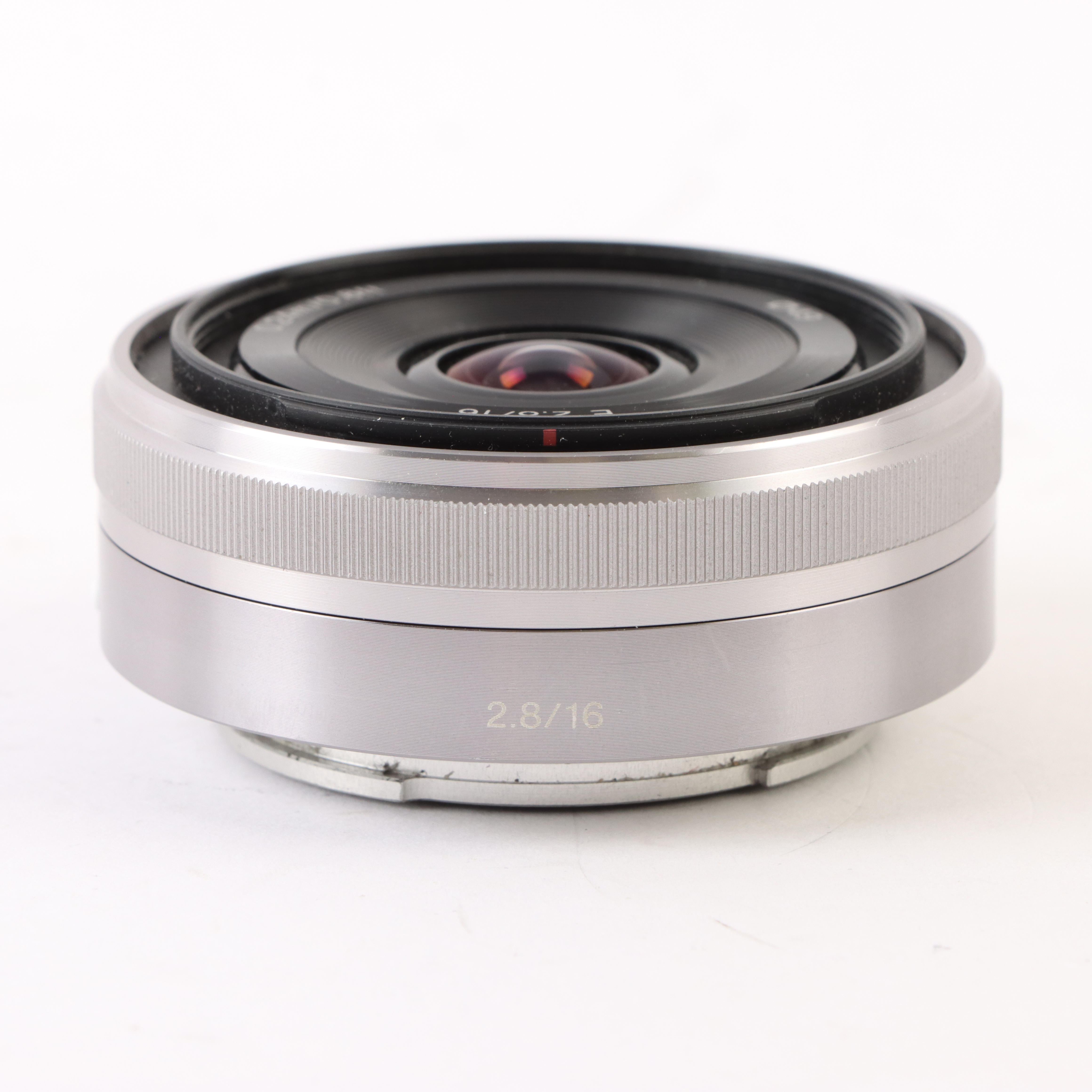 USED Sony E 16mm f2.8 Pancake Lens
