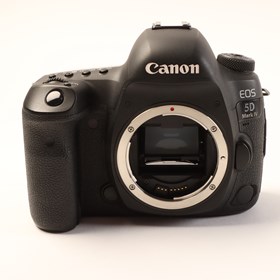 USED Canon EOS 5D Mark IV Digital SLR Camera Body