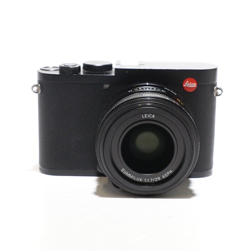 USED Leica Q2 Digital Camera