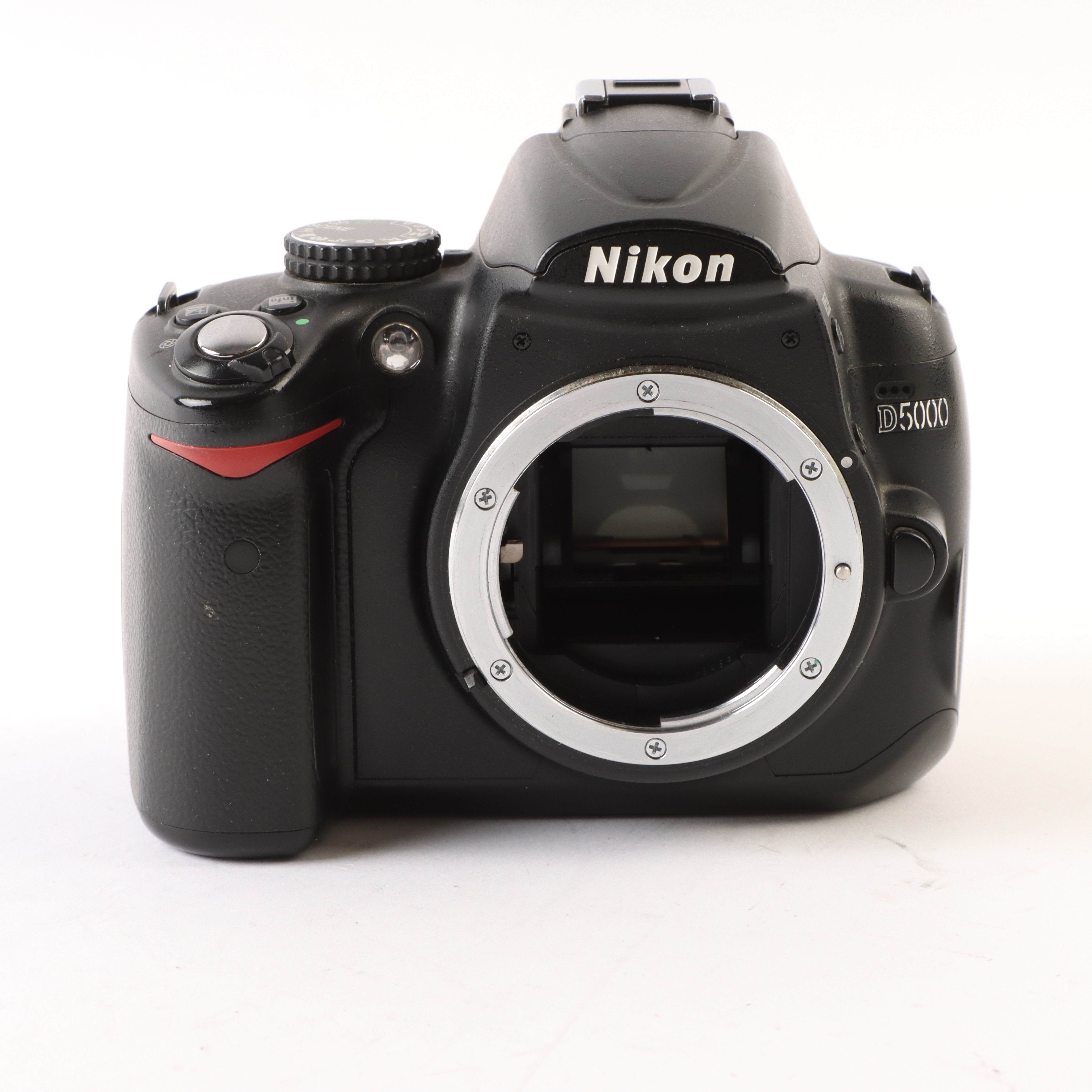 USED Nikon D5000 Digital SLR Camera Body