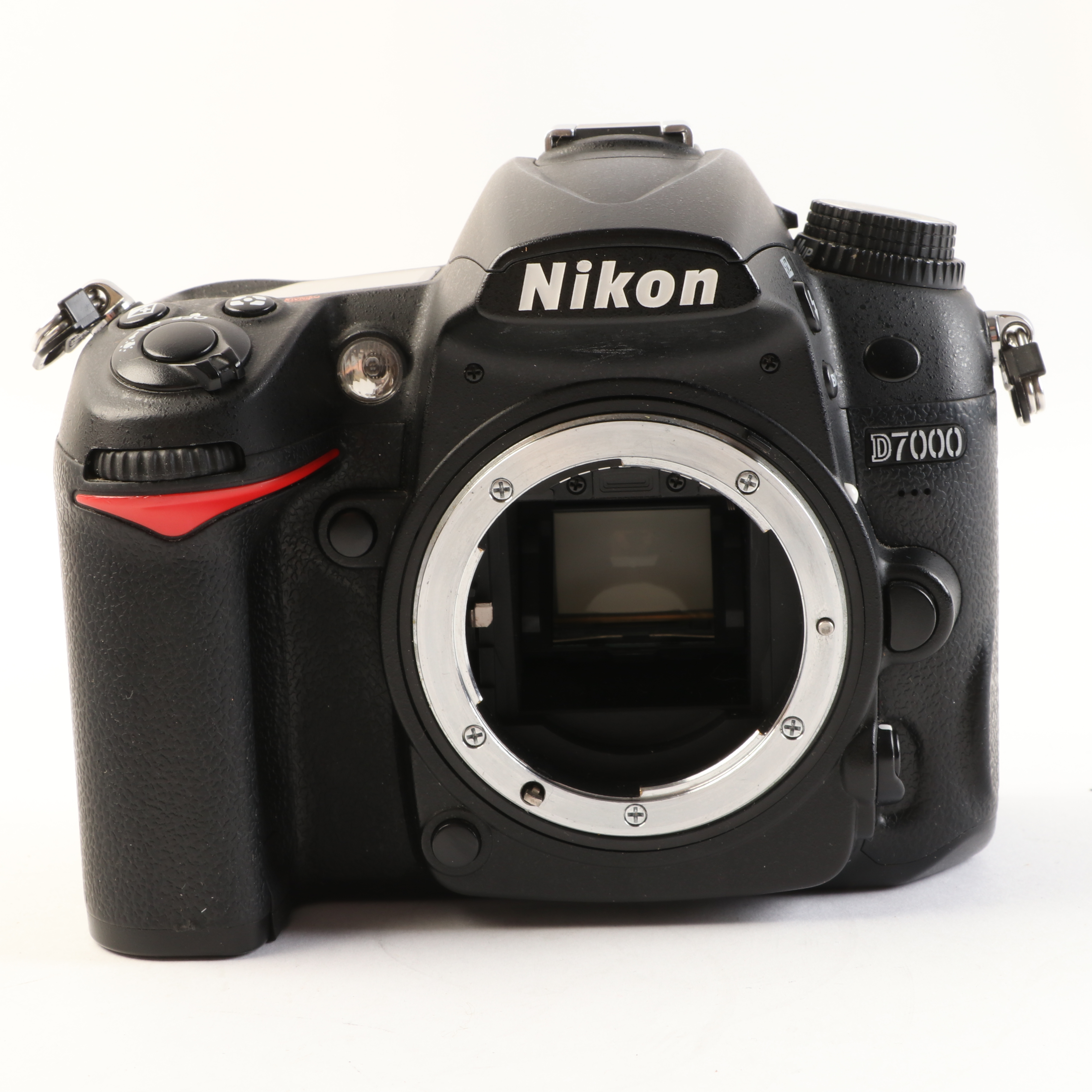 USED Nikon D7000 Digital SLR Camera Body