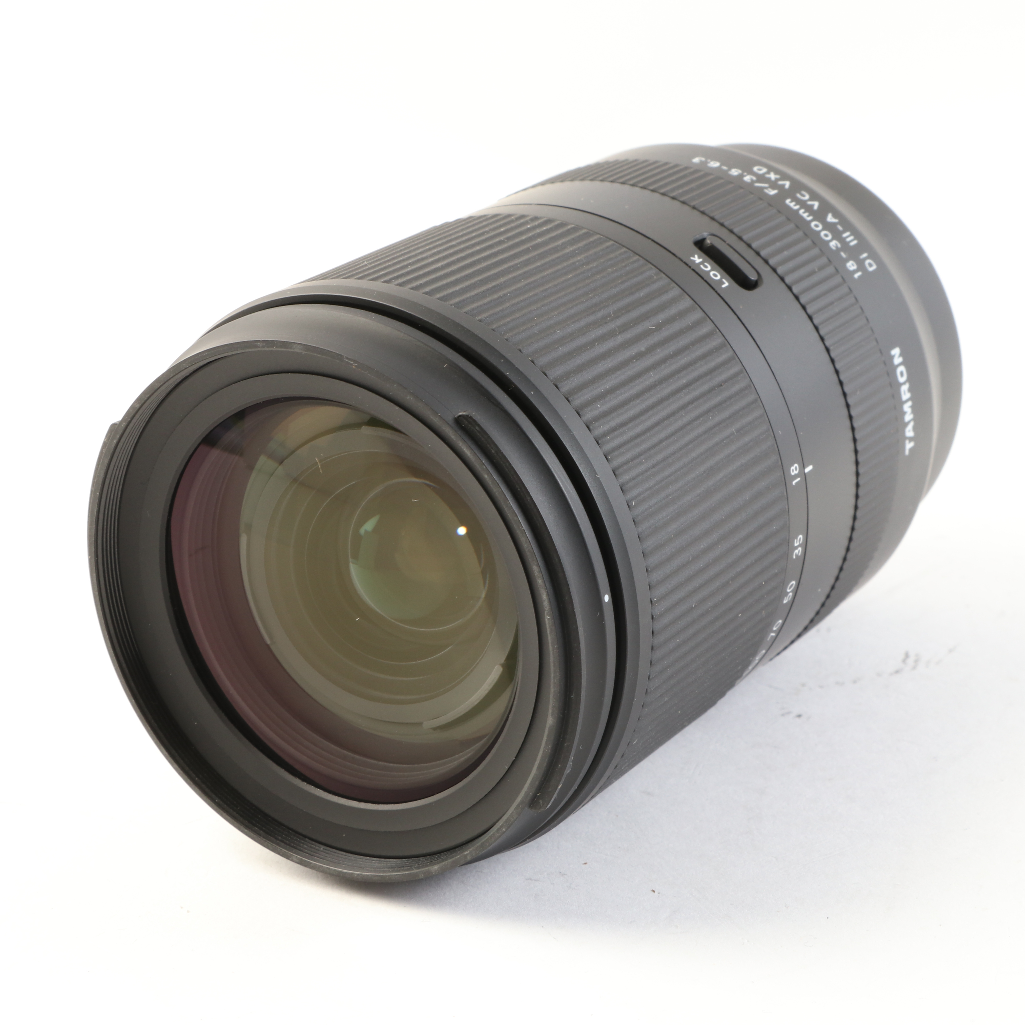 USED Tamron 18-300mm f3.5-6.3 Di III-A VC VXD Lens for Fujifilm X