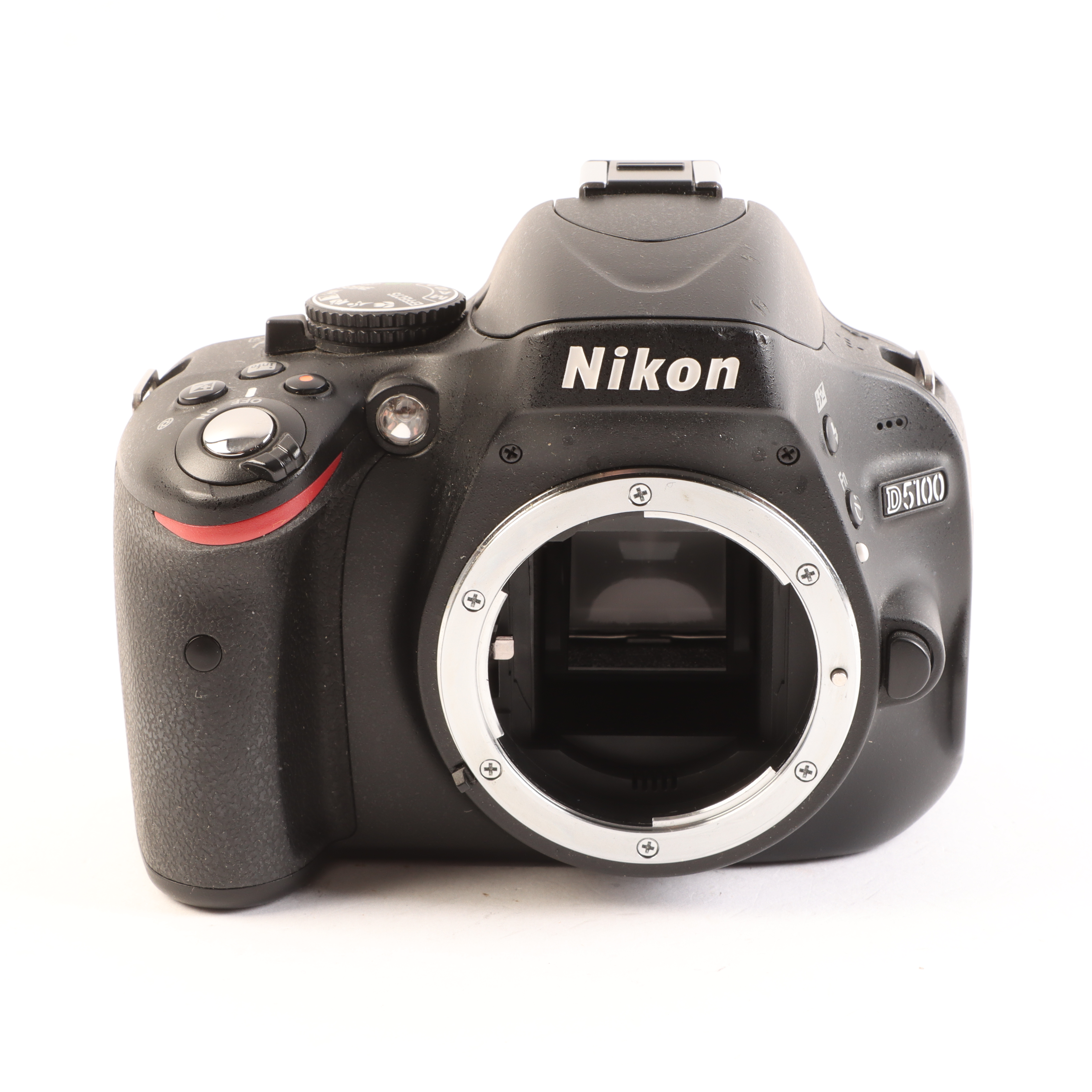 USED Nikon D5100 Digital SLR Camera Body