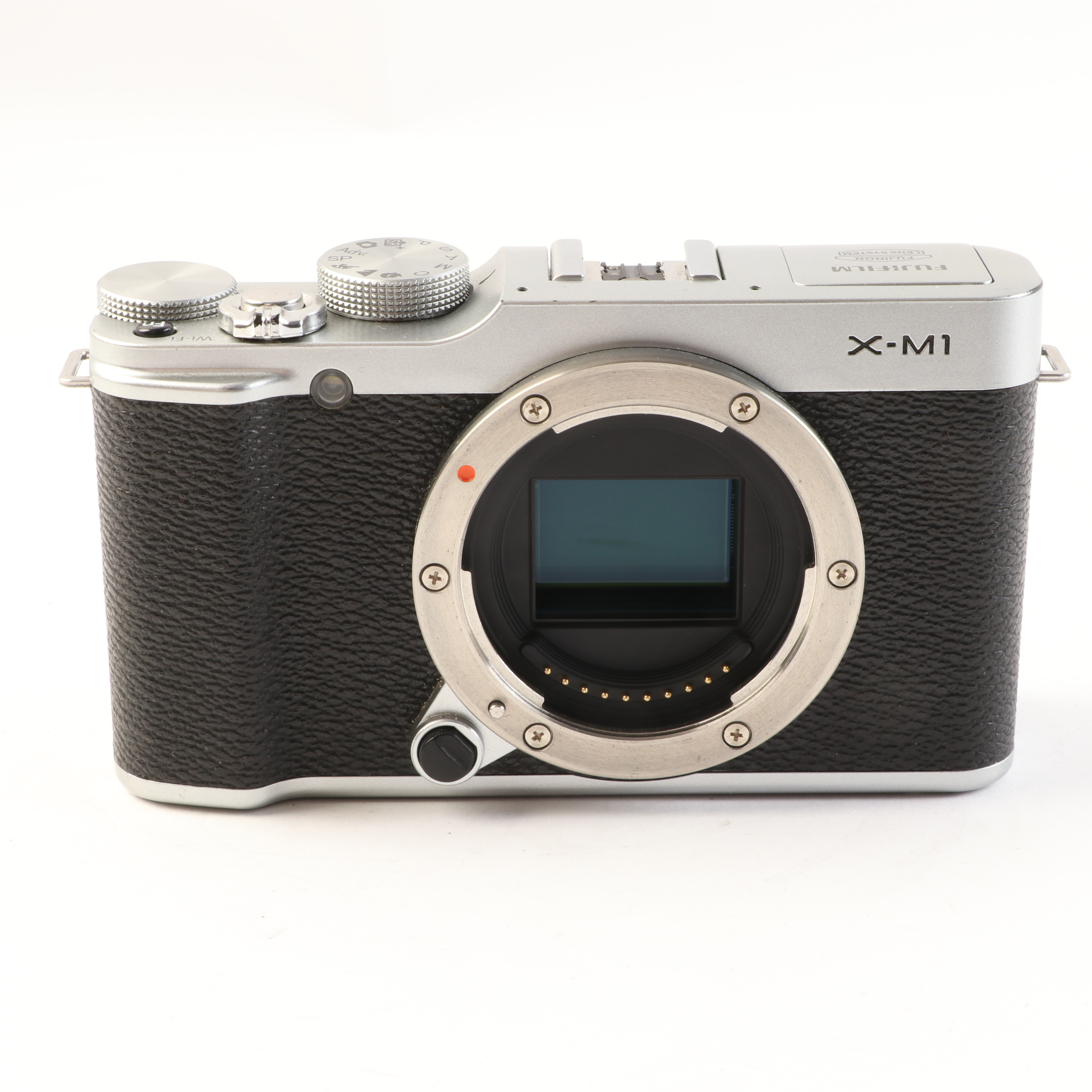 超美品　X-M1 シルバー　FUJIFILM X-M1 ミラーレス一眼カメラ シルバー [ボディ単体] 富士フイルム
