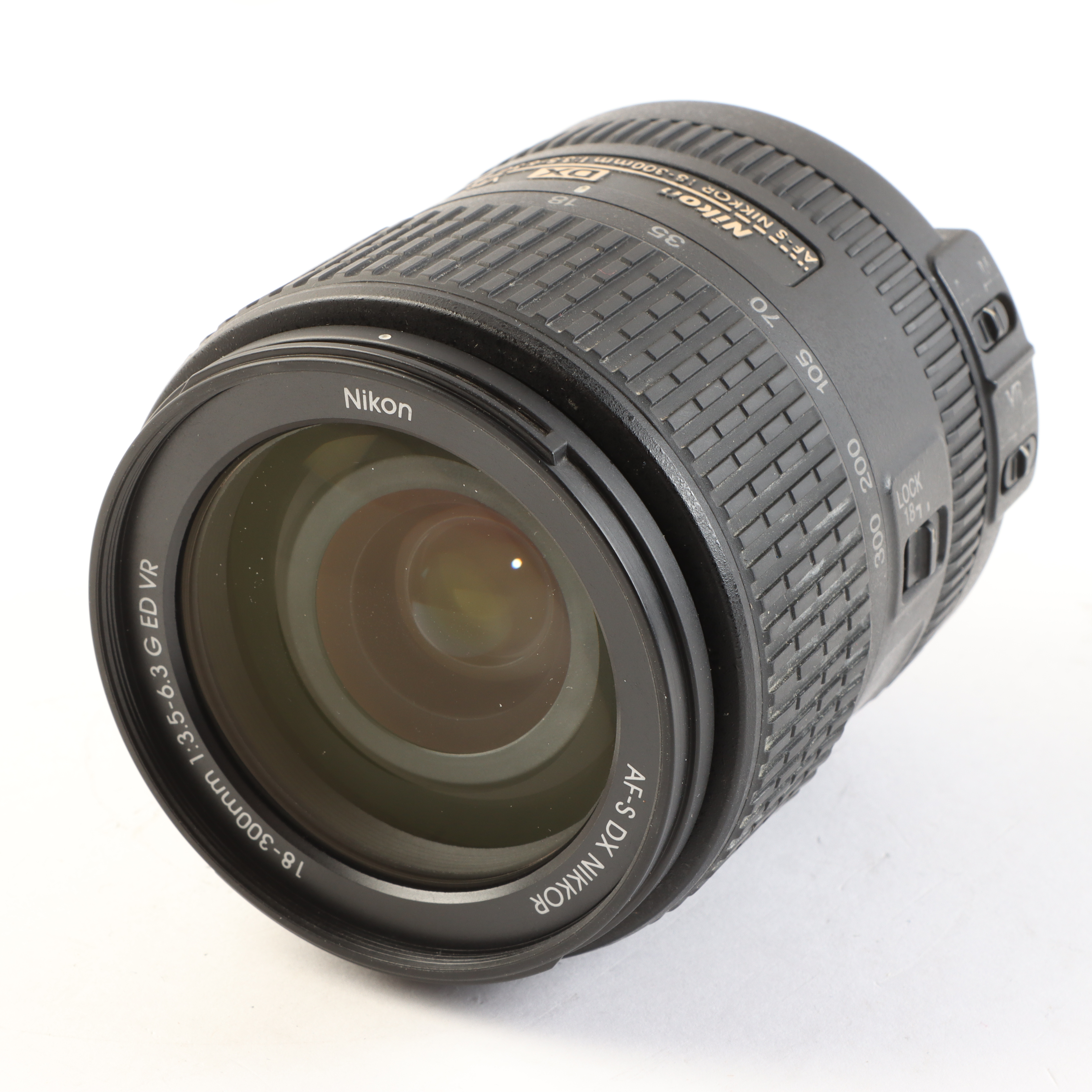 USED Nikon 18-300mm f3.5-6.3 G ED VR AF-S DX Lens