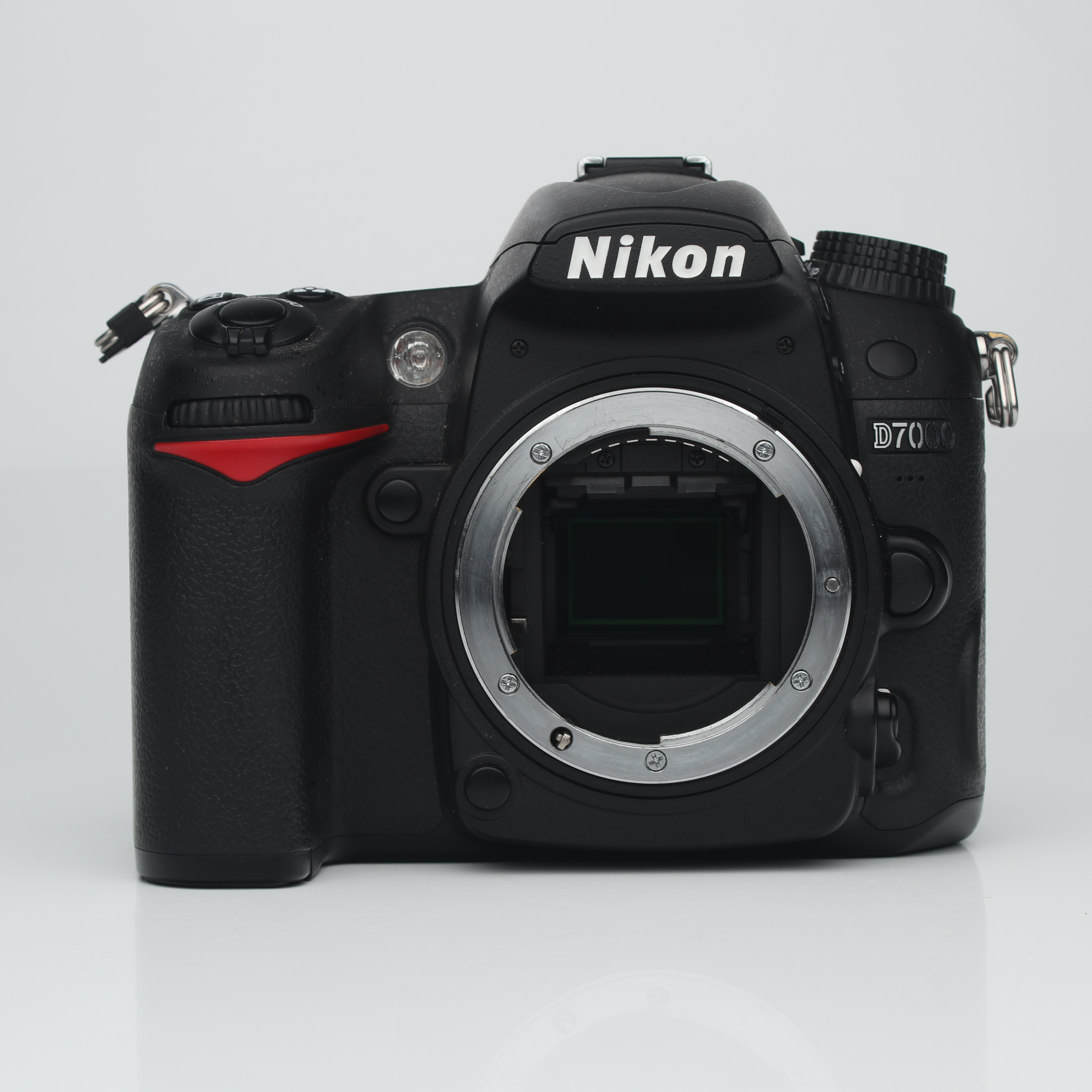 USED Nikon D7000 Digital SLR Camera Body