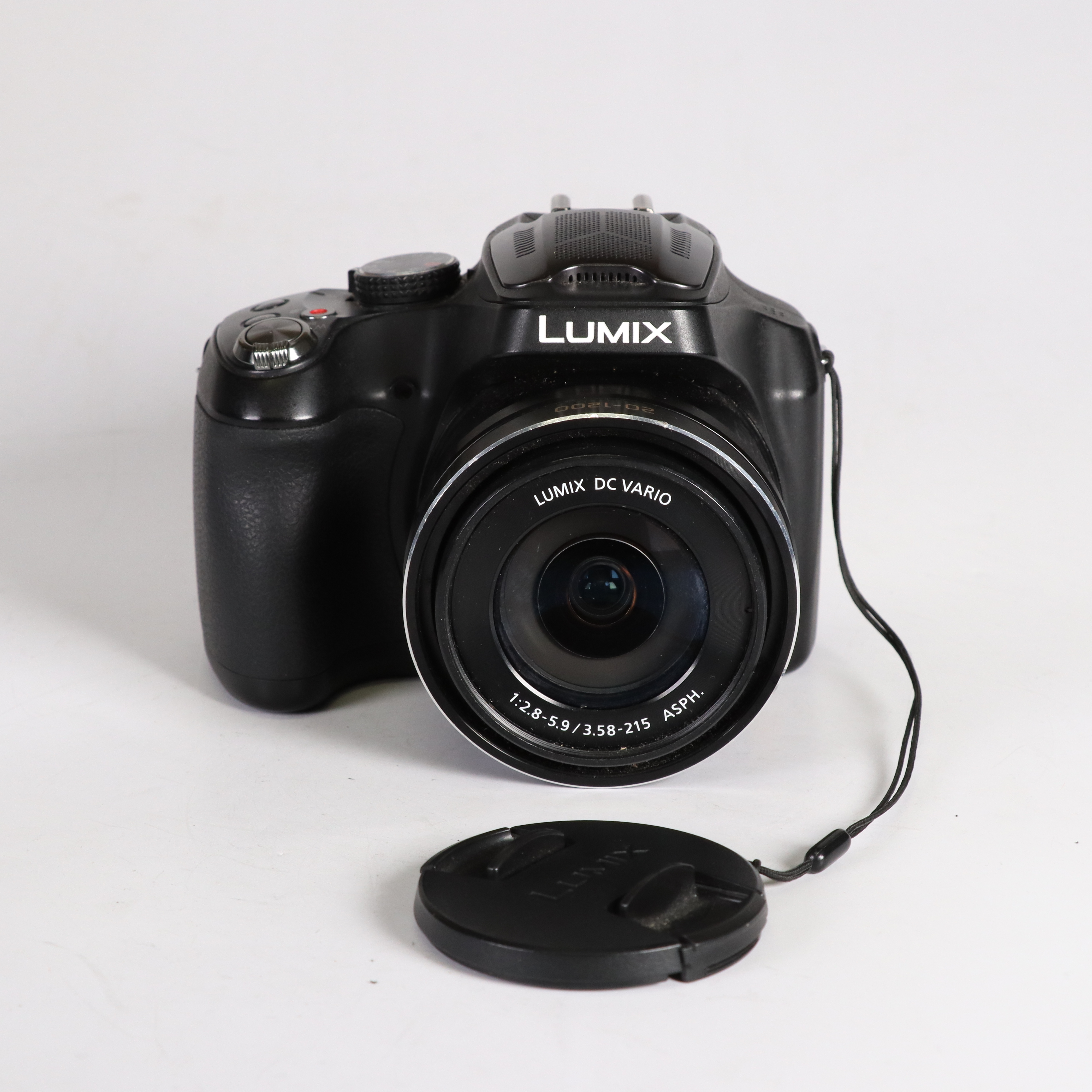 USED Panasonic LUMIX DMC-FZ72 Digital Camera - Black