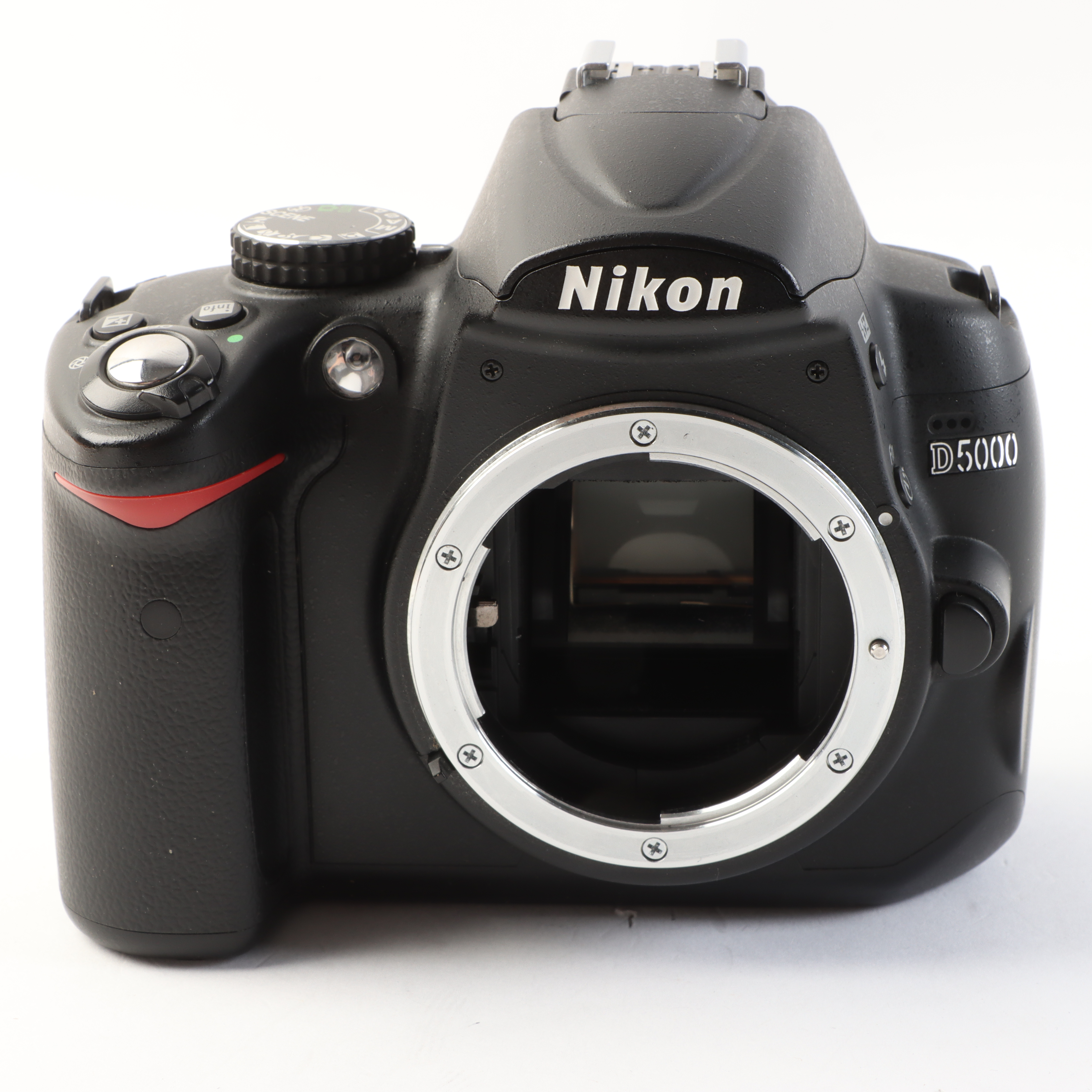 USED Nikon D5000 Digital SLR Camera Body