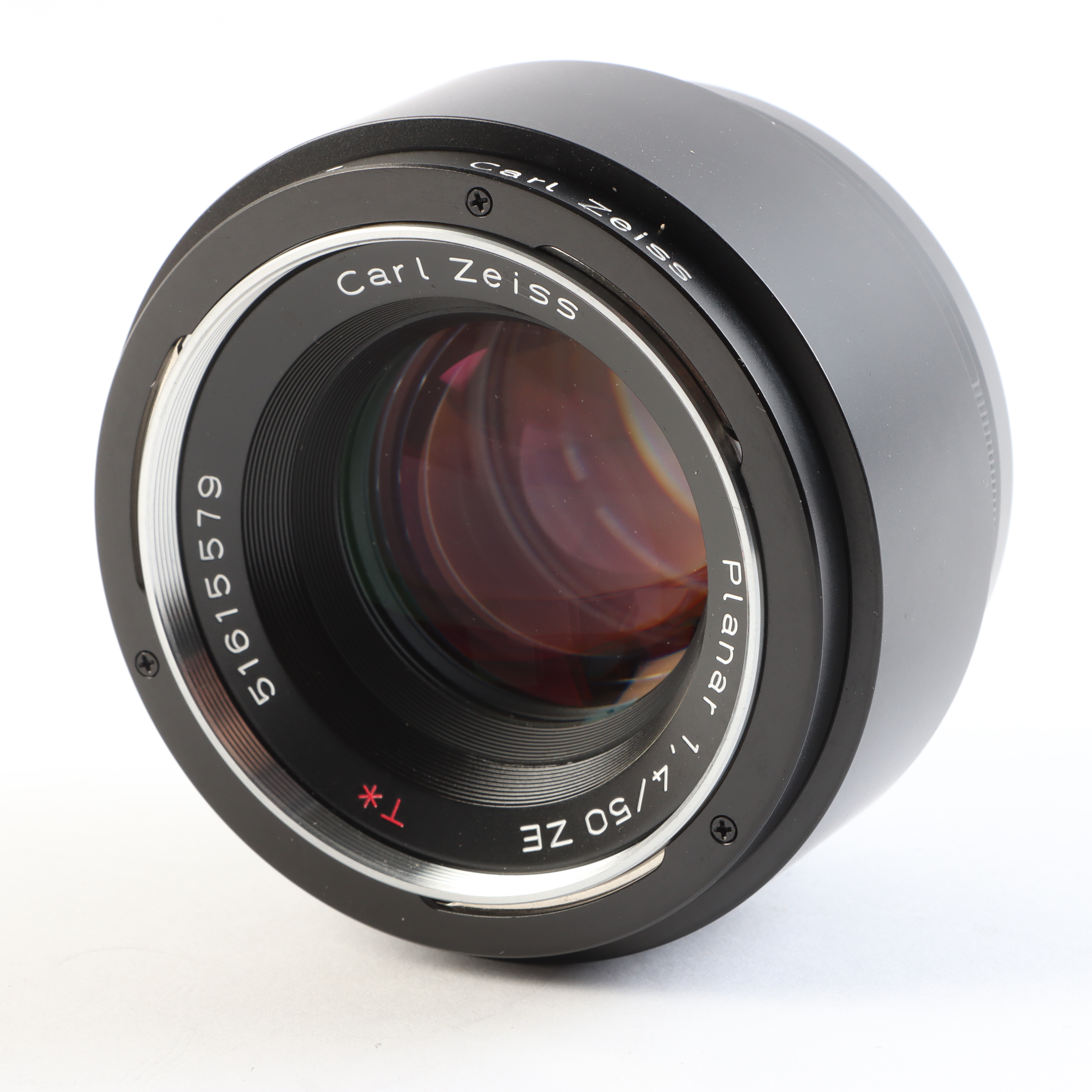 USED Zeiss 50mm f1.4 T* Planar ZE Lens - Canon Fit